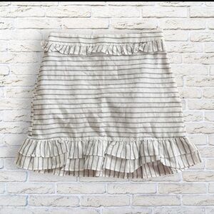 NEW Essue Ruffled Skirt with Black stripes - Size S